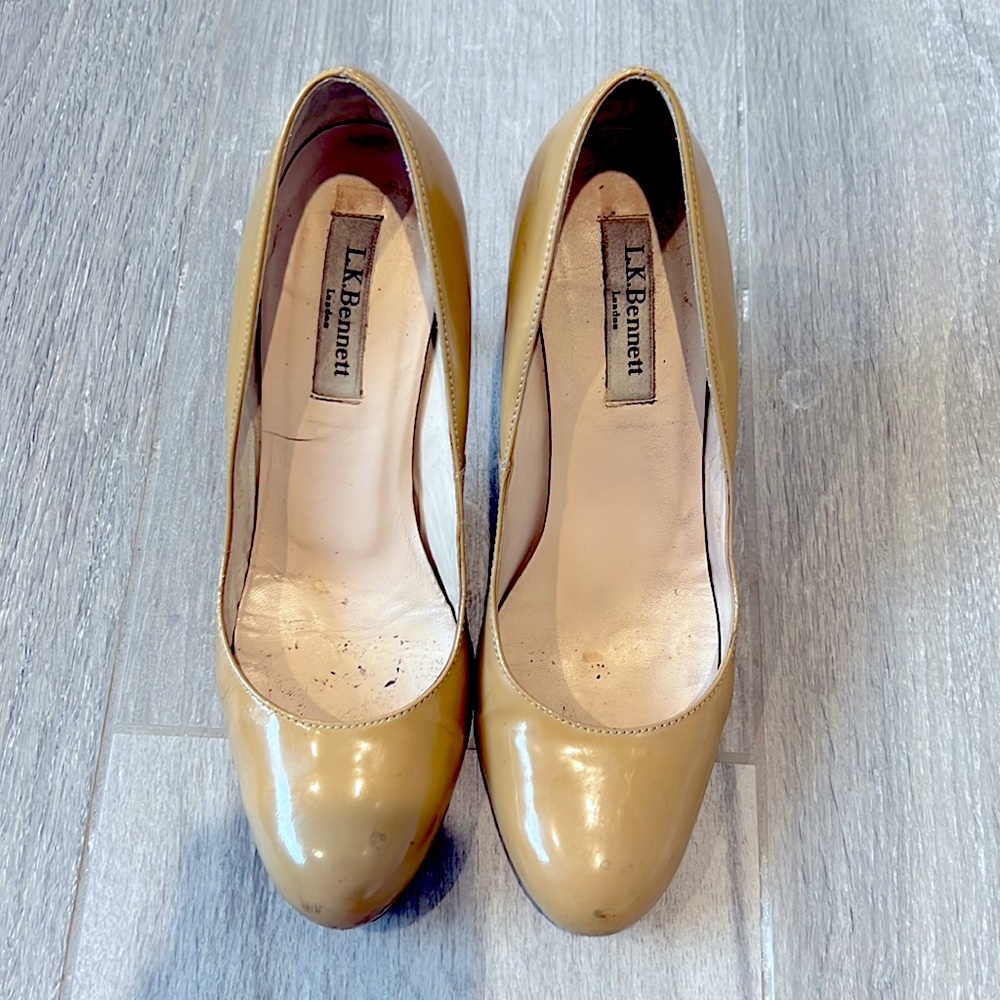 L.K. Bennett Nude Pumps Size 36.5